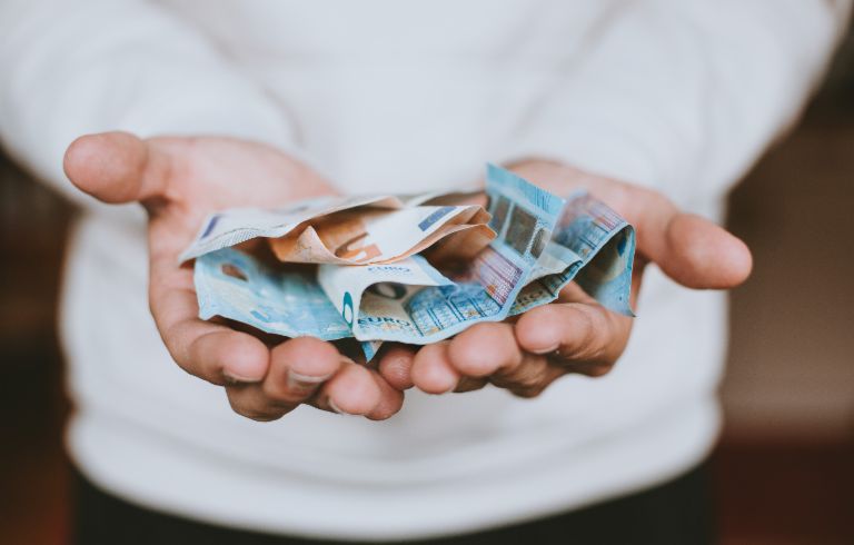 Mobile Payment: In Germany mobile payment is still not that common. Slovenia and Sweden are more forward and people can pay with card ord smartphone everywhere.