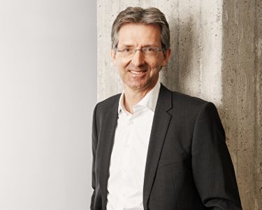 EOS Board, CFO Justus Hecking-Veltman