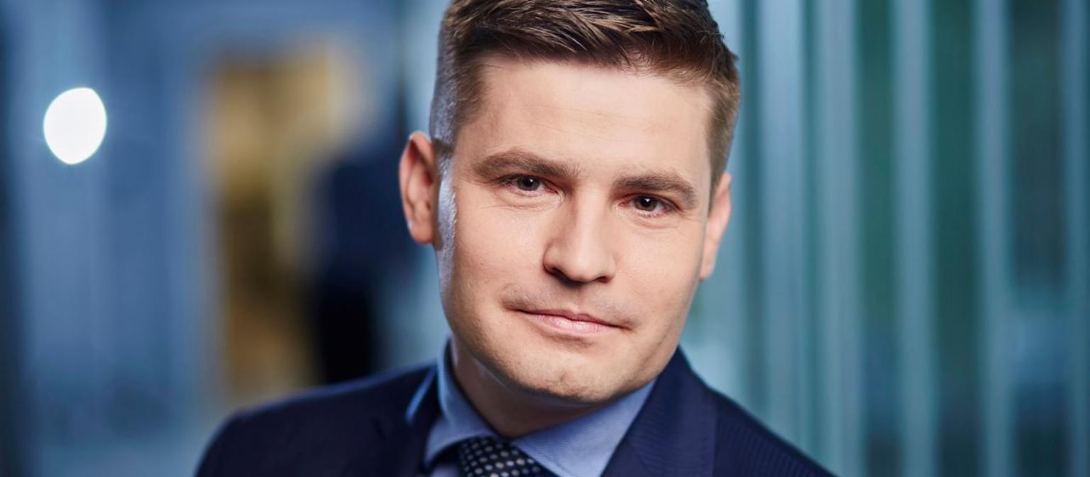 Dariusz Petynka, successful Managing Director EOS Poland